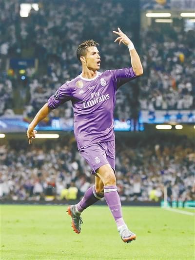 员树立了典 员树立了典